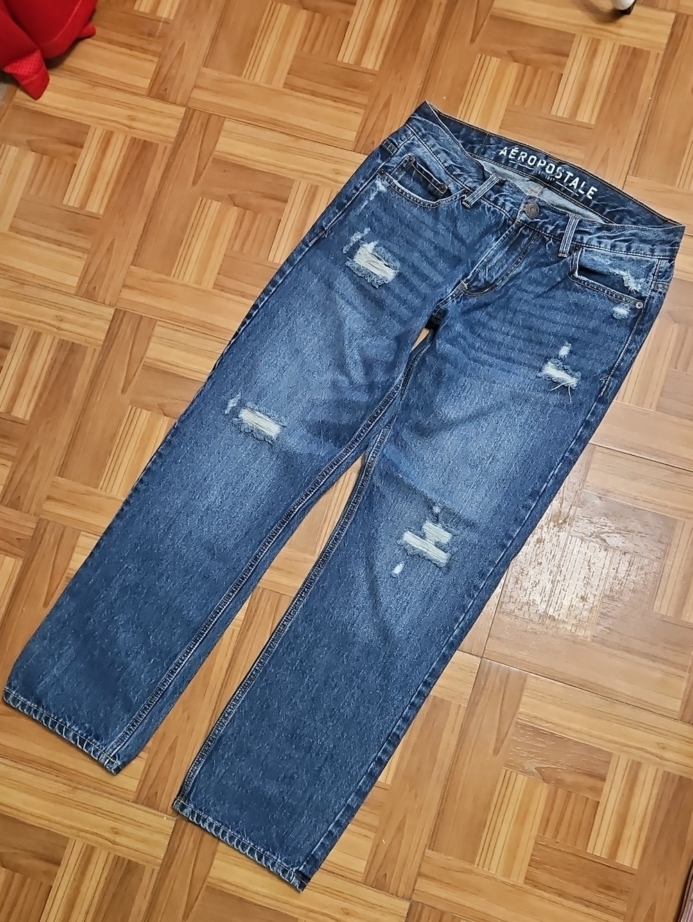 AEROPOSTALE destroyed straight jeans